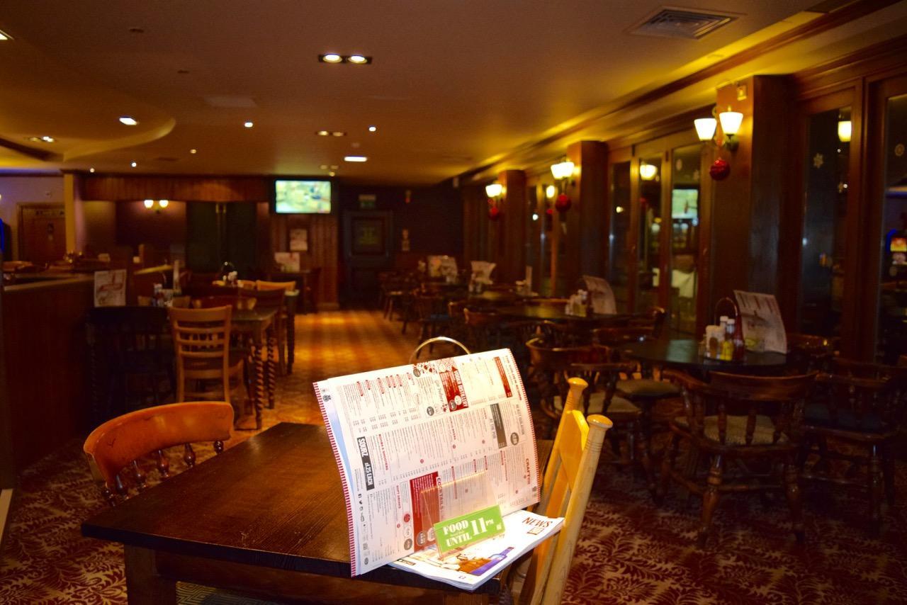 Hotel The Golden Acorn Wetherspoon Glenrothes Zewnętrze zdjęcie