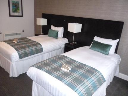 Hotel The Golden Acorn Wetherspoon Glenrothes Zewnętrze zdjęcie