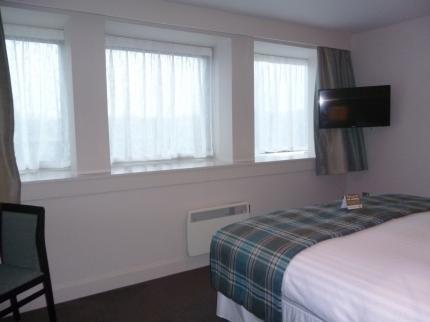 Hotel The Golden Acorn Wetherspoon Glenrothes Zewnętrze zdjęcie