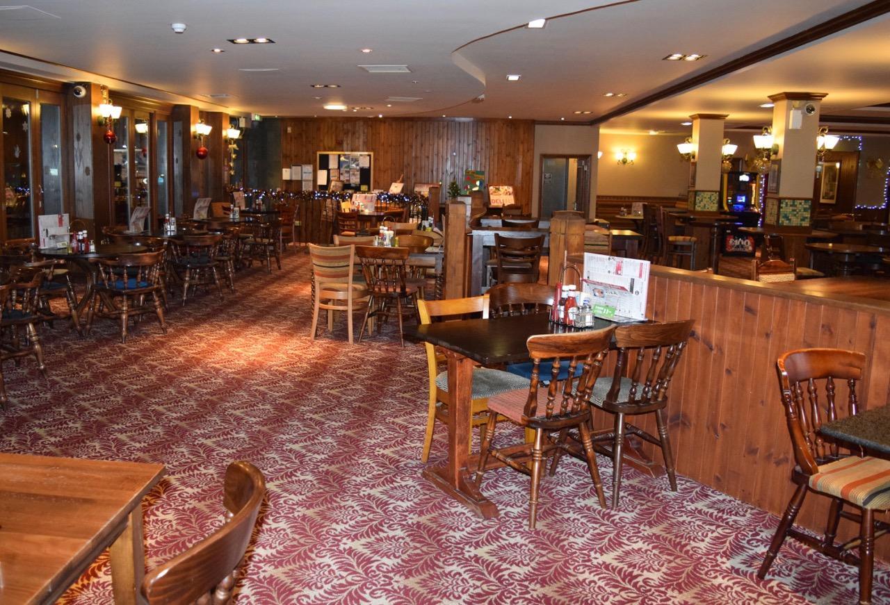 Hotel The Golden Acorn Wetherspoon Glenrothes Zewnętrze zdjęcie