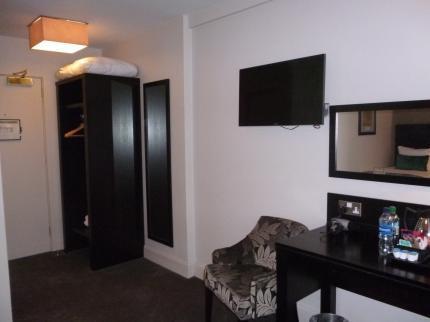 Hotel The Golden Acorn Wetherspoon Glenrothes Zewnętrze zdjęcie